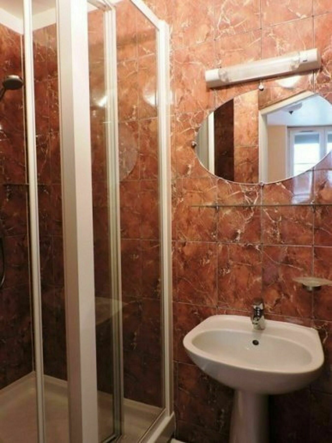 Paris Hotel Le Mediterraneen Kültér fotó